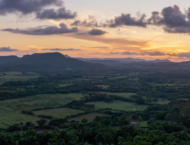 Landschappen in de Yumuri-vallei in de provincie Matanzas Cuba, prachtige uitzichten vanaf een berg