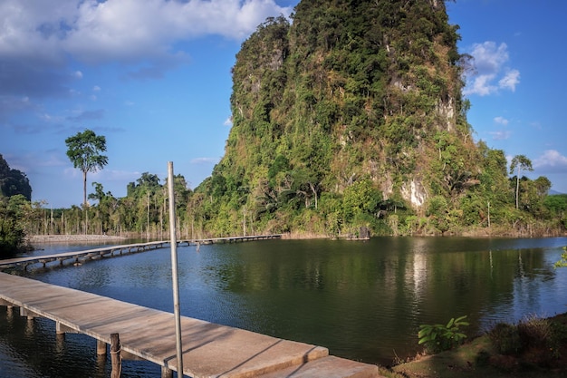 Landschapsberg in Krabi Thailand