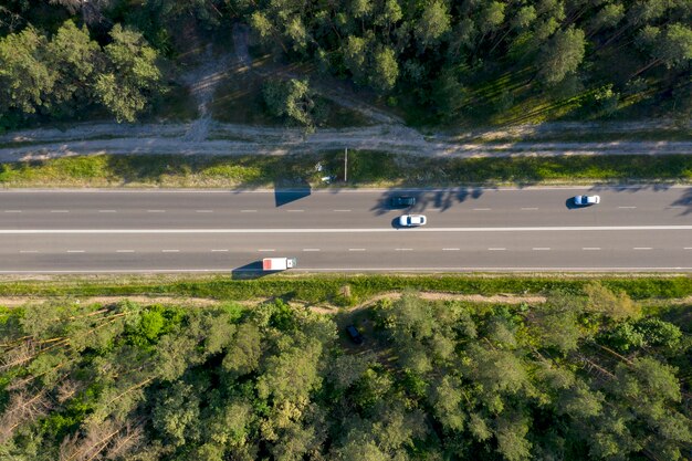 landweg uitzicht van bovenaf luchtfoto