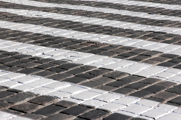 Large pedestrian crossing on the pavement