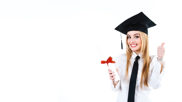 Ridere laureato con diploma e gestualità