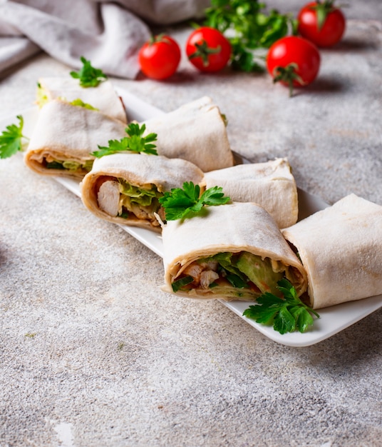 Lavash rolls with chicken and vegetables