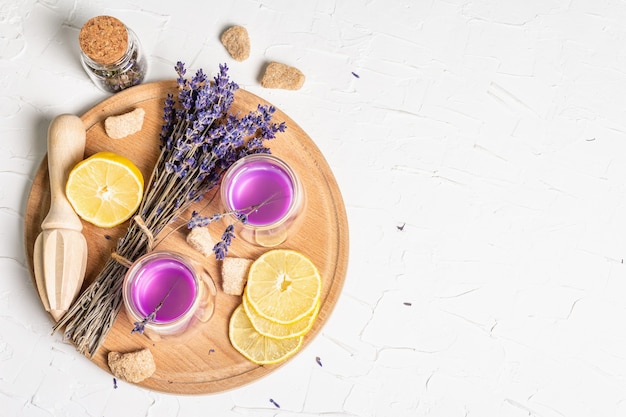 Lavendelbloem drink niet-alcoholische zomertonic limonade