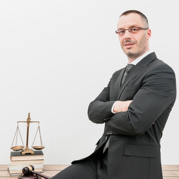 Photo lawyer sit