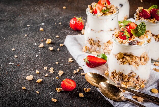 Layered strawberry dessert