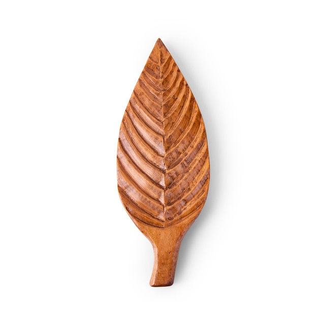 Leaf patterned wooden serving plate