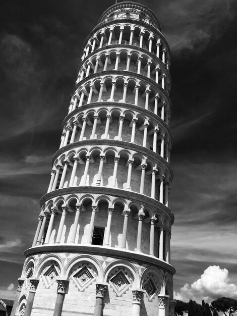 Photo leaning tower of pisa against sky