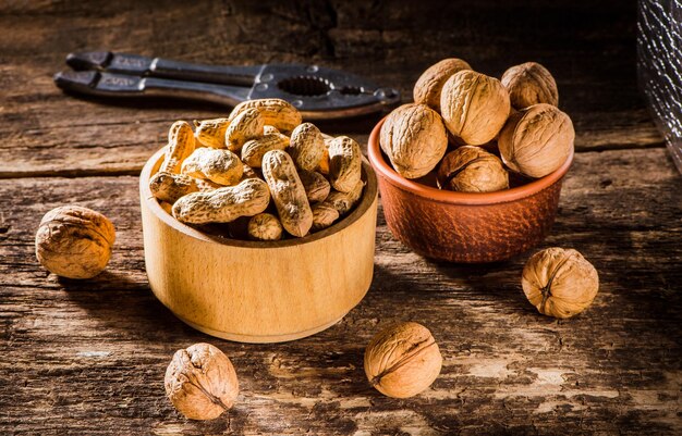 Листья зеленого ореха источник витаминов здоровое питание
