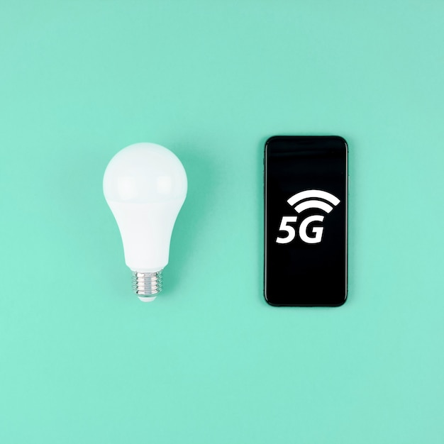 LED 전구 및 5G 스마트 폰