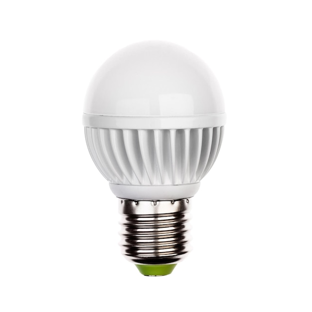 Светодиодная лампочка с цоколем e27, изолированная на белом Фото с высоким разрешением