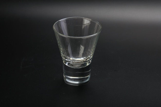 Leeg glas voor wijnstok of water