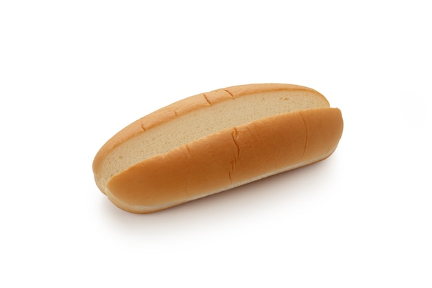 Leeg hotdogbrood op geïsoleerde witte achtergrond