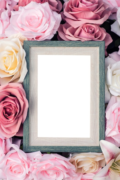 Leeg vintage frame op florale achtergrond, verticale foto