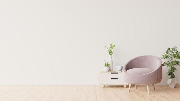 Leegte stoelen en tafel tegen de muur thuis.
