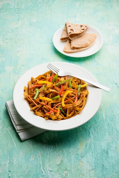 Leftover Chapati noodles also known as fodnichi holi or Upma is a great substitute for traditional unhealthy noodles for kids, selective focus