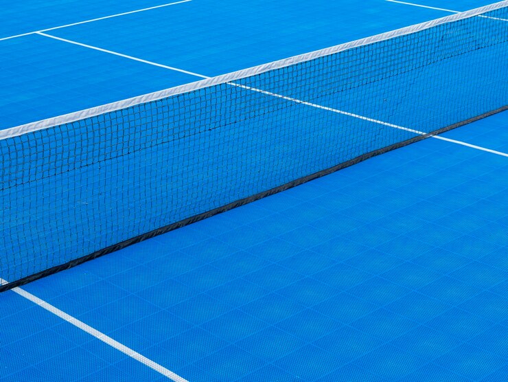 Lege blauwe tennisbaan Hardcourt