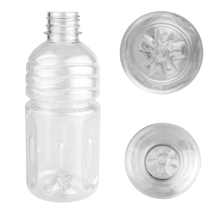Foto lege fles geïsoleerd op witte achtergrond