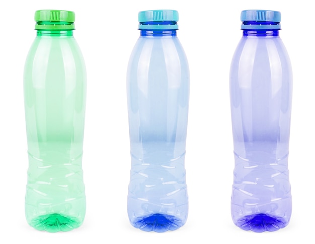 Foto lege plastic fles geïsoleerd op witte achtergrond