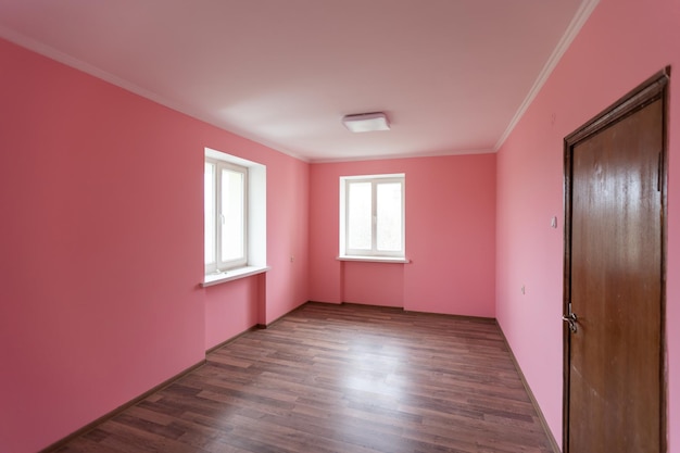 Lege roze kamer interieur voor design en decoratie