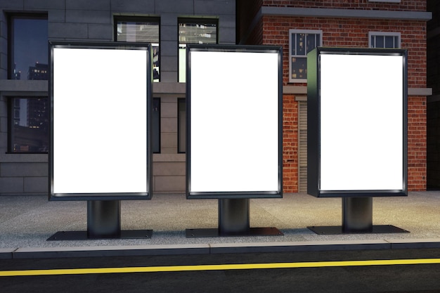 Lege witte drie billboards op lege straat 's nachts mock up