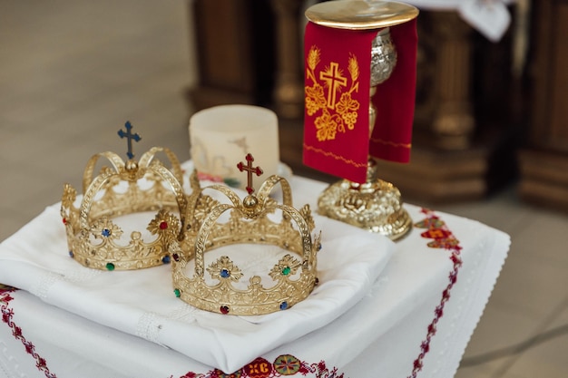 Foto lipsia germania 22 luglio 2019 chiesa decorata per una cerimonia di matrimonio