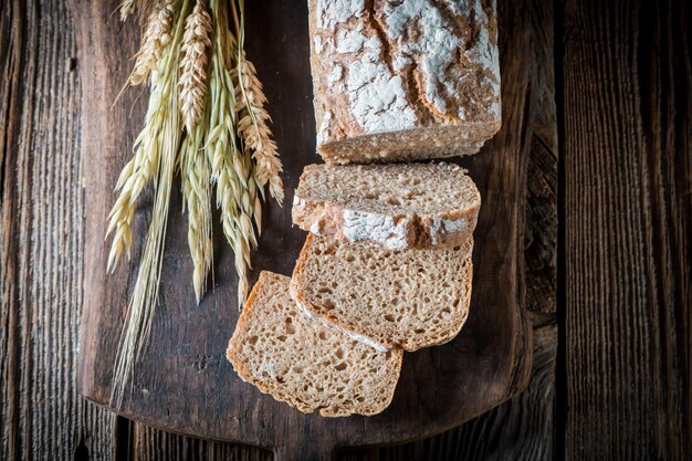 Lekker en gezond brood met volkoren granen