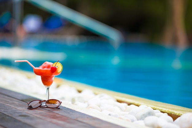 Lekkere cocktail zwembad