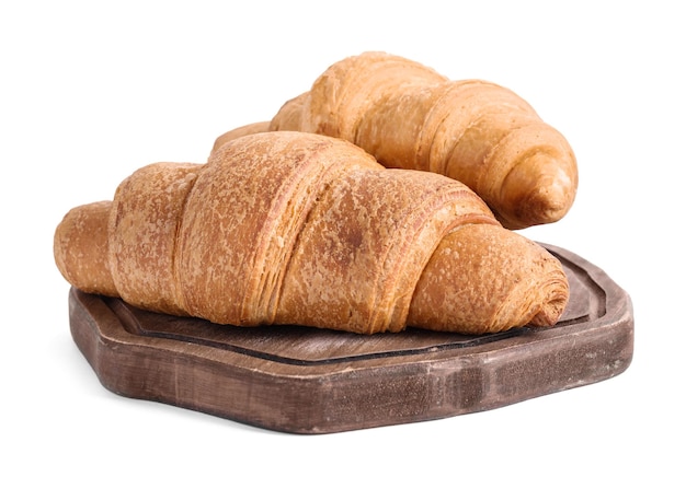 Lekkere verse knapperige croissants geïsoleerd op wit