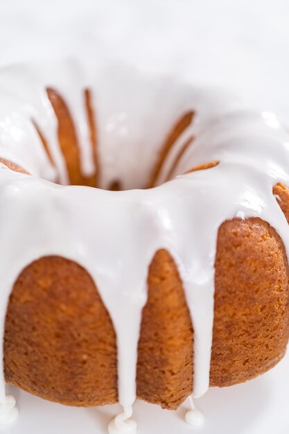 Lemon bundt cake