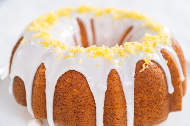 Lemon bundt cake