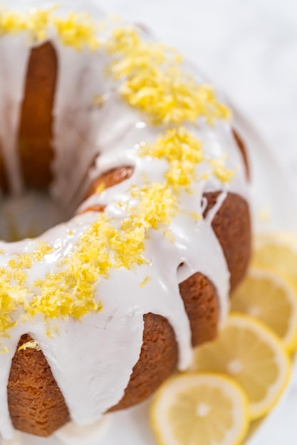 Lemon bundt cake