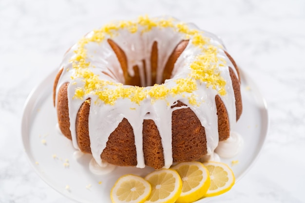 Lemon bundt cake