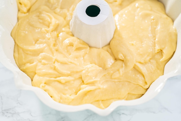 Lemon bundt cake