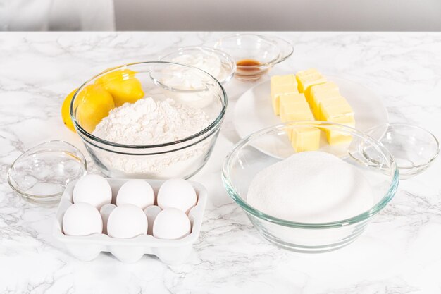 Lemon bundt cake