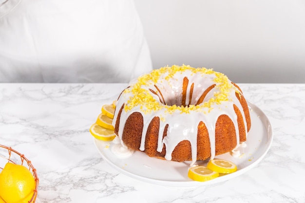 Lemon bundt cake