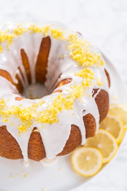 Lemon bundt cake