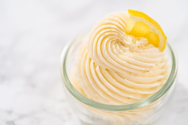 Lemon buttercream