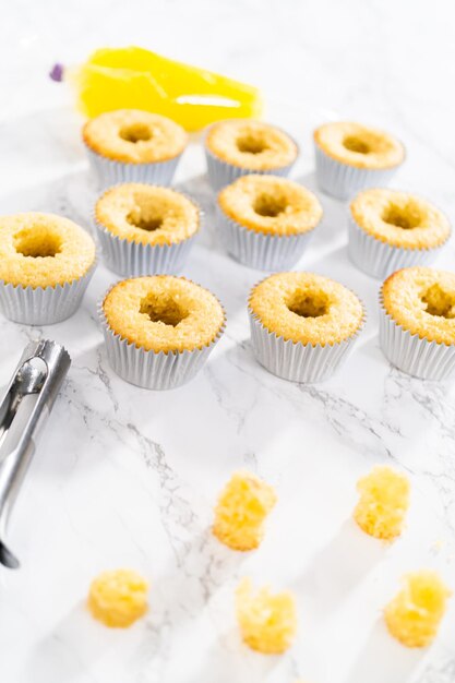 Lemon cupcakes