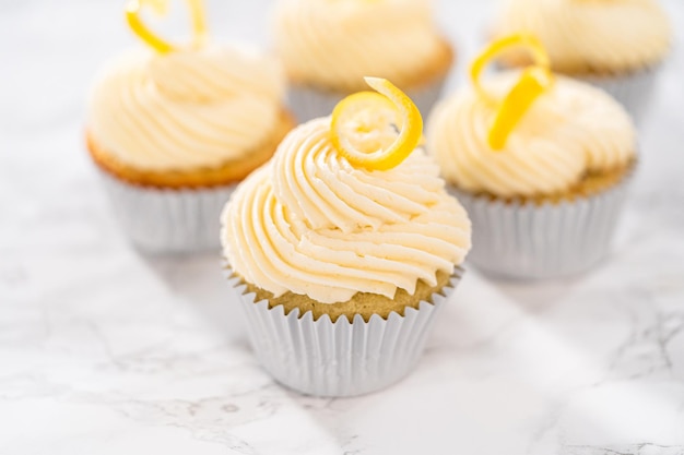 Lemon cupcakes