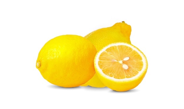 白い背景に隔離されたレモンフルーツ