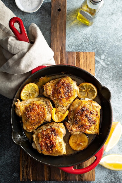 Photo lemon herb roasted chicken