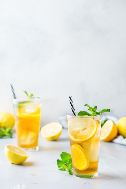 Lemon mint iced tea cocktail refreshing drink for summer days