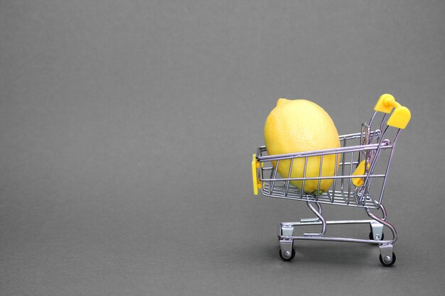 Lemon in the shopping cart