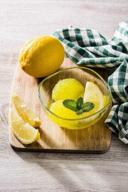 Lemon sorbet in glasses