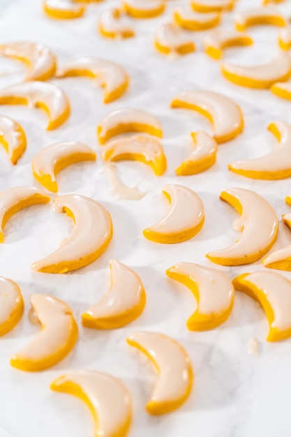 Lemon wedge cookies