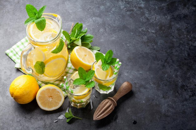 Lemonade with lemon mint and ice