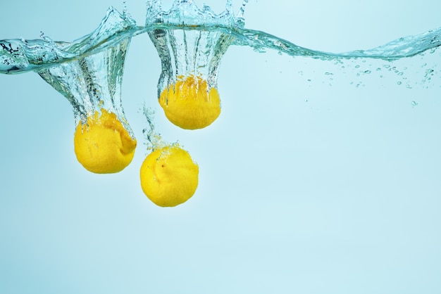 Lemons under water