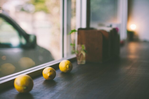 Photo lemons on window sill