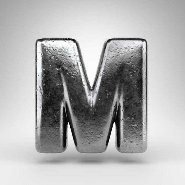 Letter M hoofdletters op witte achtergrond. IJzeren 3D-gerenderde lettertype met glanzende metalen textuur.