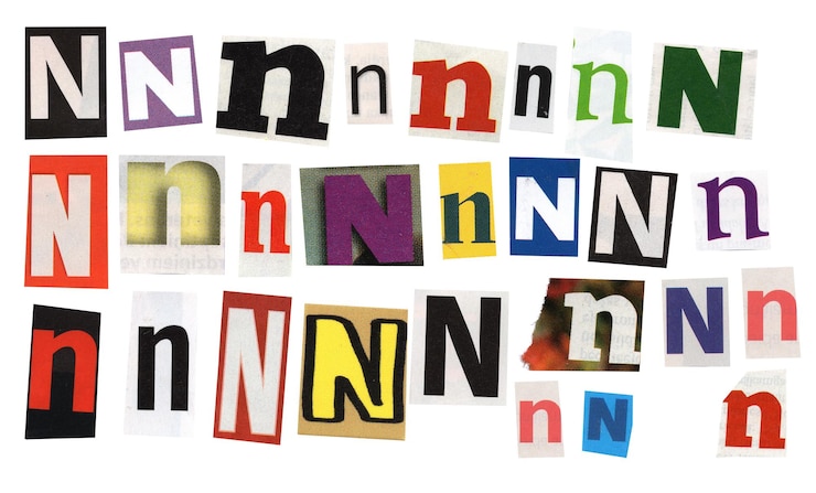 Foto letter n tijdschrift uitgesneden lettertype losgeld brief geïsoleerd collage elementen voor tekst alfabet hand mad